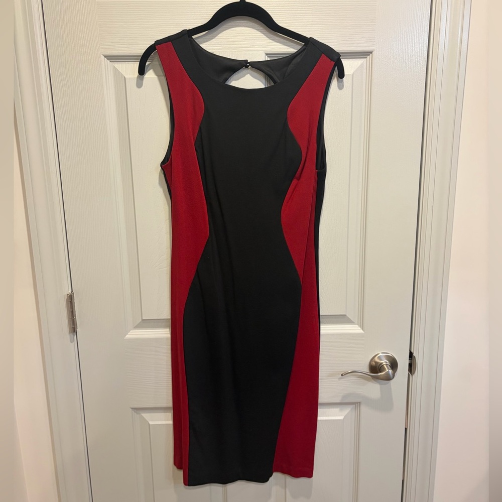 Bisou Bisou Black and Red Midi Dress